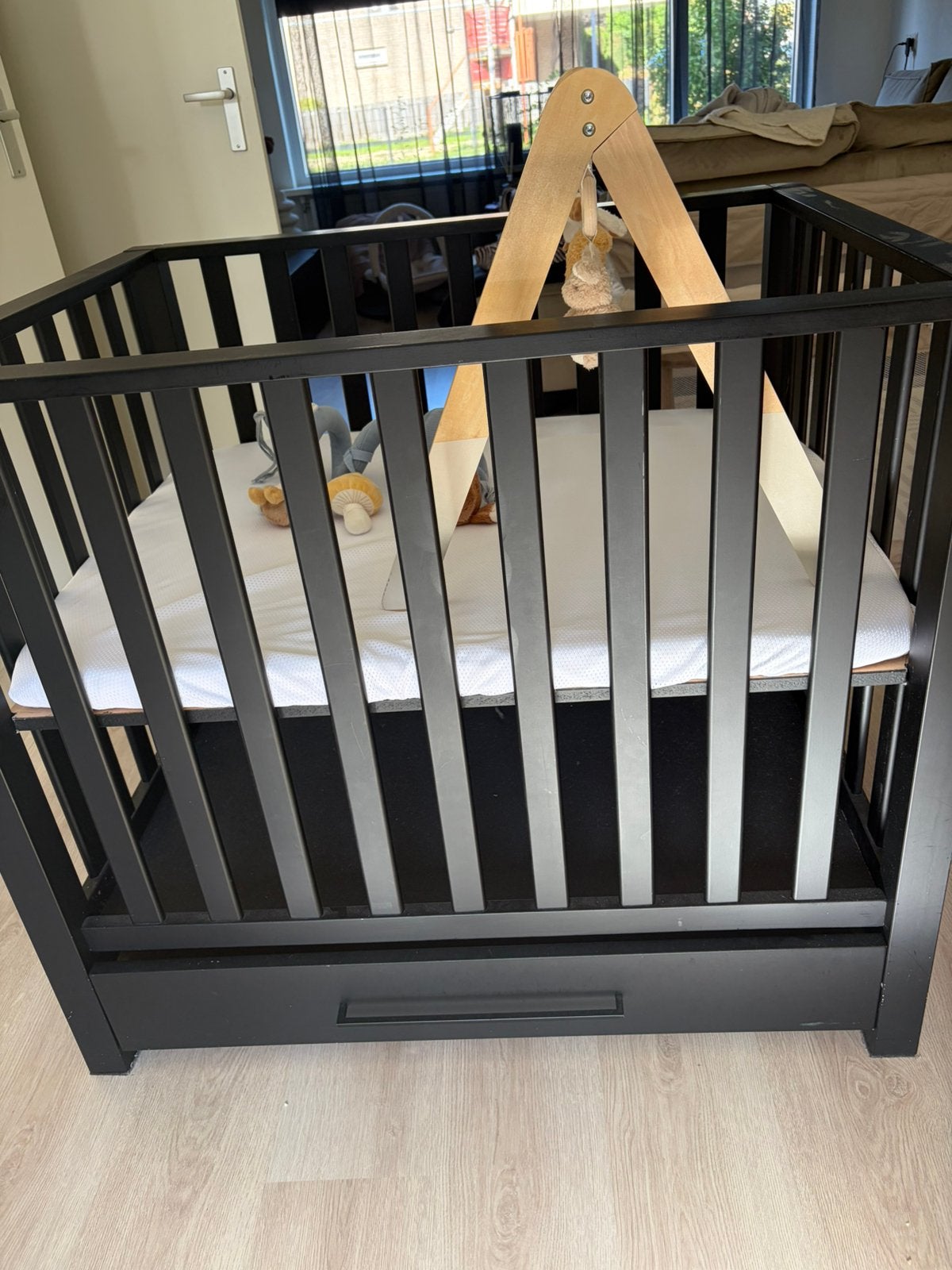 Zwarte box met lade, Kinderen en Baby's, Ophalen, Gebruikt, Rechthoekig, Lade