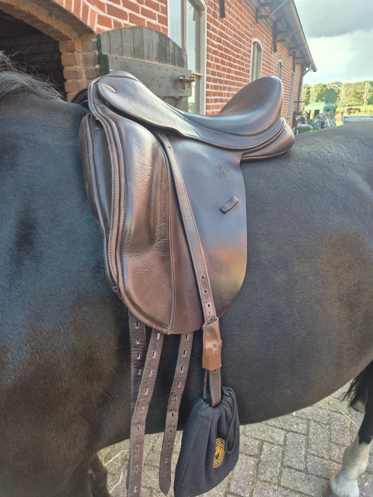 Fairfax Classic dressuurzadel, Ophalen, Gebruikt