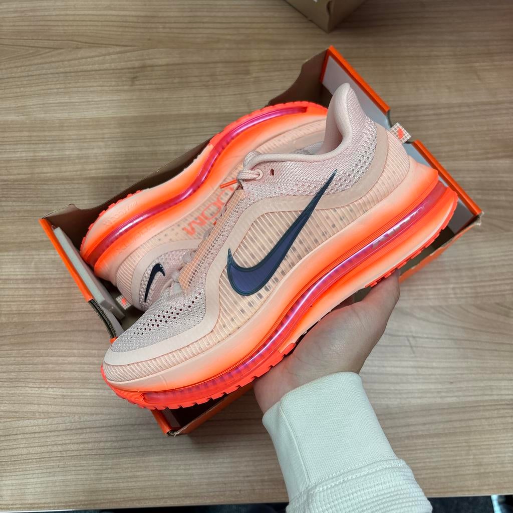 Nike Pegasus Premium Washed Coral NIEUW - Maten 42.5/43/45, Sport en Fitness, Loopsport en Atletiek, Ophalen of Verzenden, Nieuw