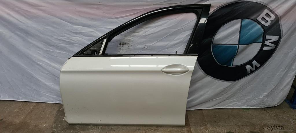 Links Voor deur portier BMW 5 serie  F10 F11 F18  MINERALWEI, Gebruikt, -, Deur, -