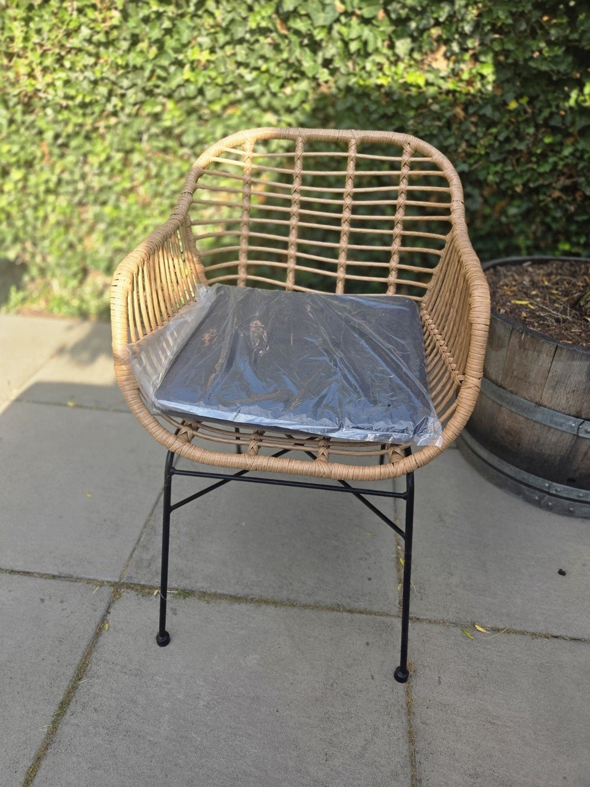 Nieuwe tuinstoel met kussen, Ophalen, Nieuw
