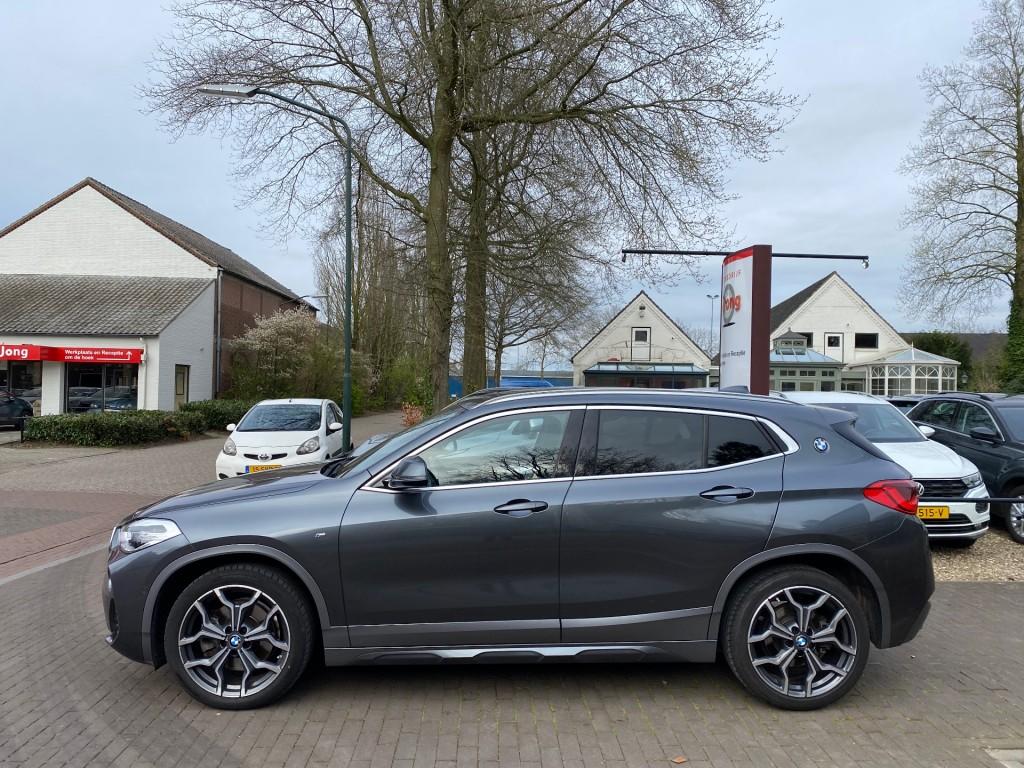 Bmw X2 SDRIVE20I HIGH EXECUTIVE 192PK M-PAKKET AUT. / SCHUIF, Auto's, Automaat, 1998 cc, X2, Euro 6