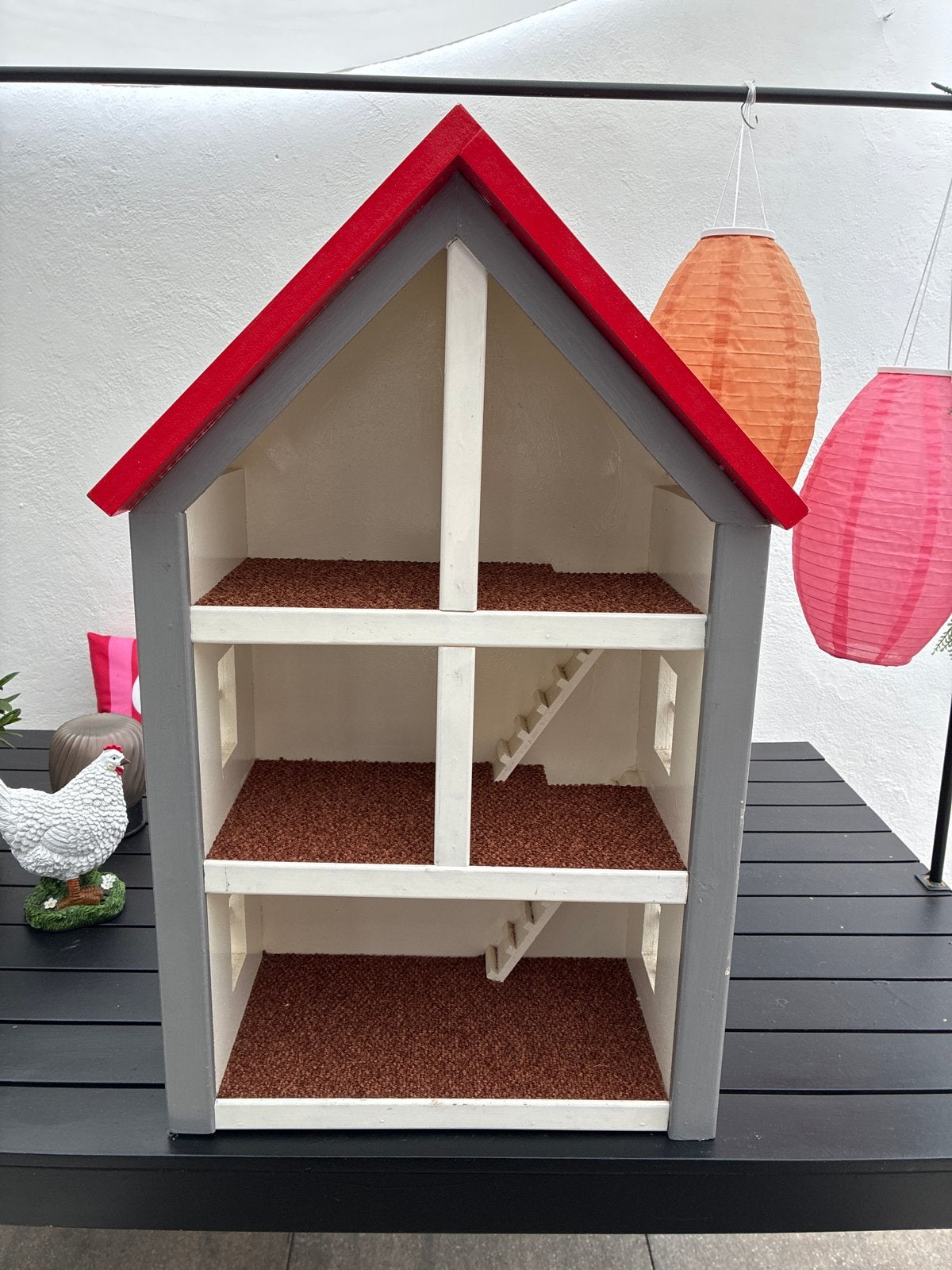 Leuk poppenhuis met Nijntje dak, Ophalen, Gebruikt, Poppenhuis