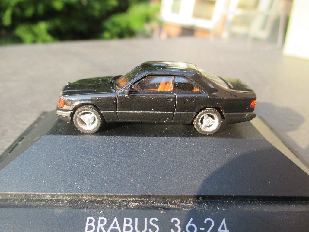 1984-1989 Mercedes Benz W124 320 CE 3.2 Brabus Herpa Private, Ophalen of Verzenden, Nieuw, Auto, Herpa