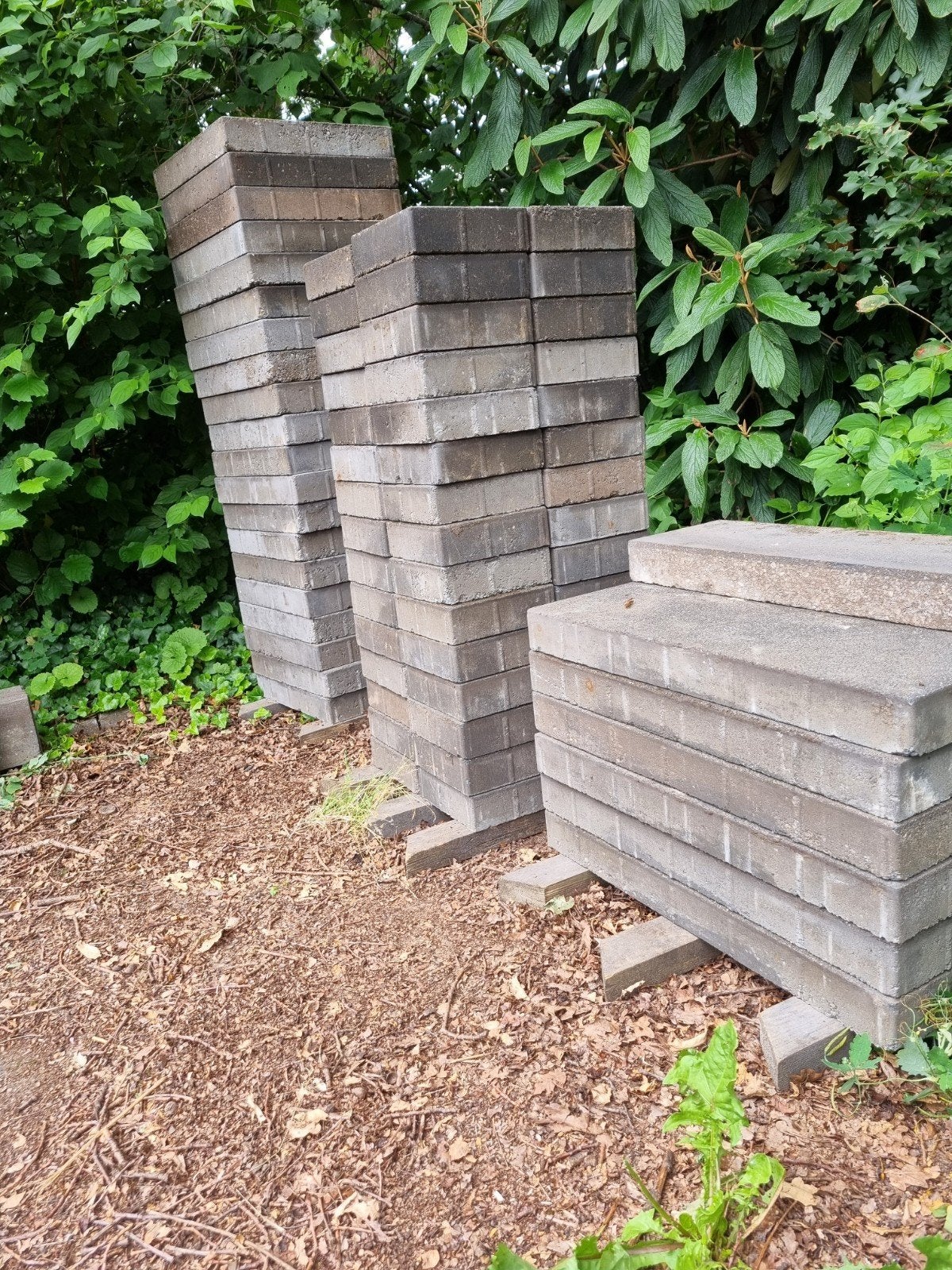 Gebruikte betontegels voor terras of pad, Tuin en Terras, Tegels en Klinkers, Ophalen, Gebruikt, 5 tot 10 m², Beton
