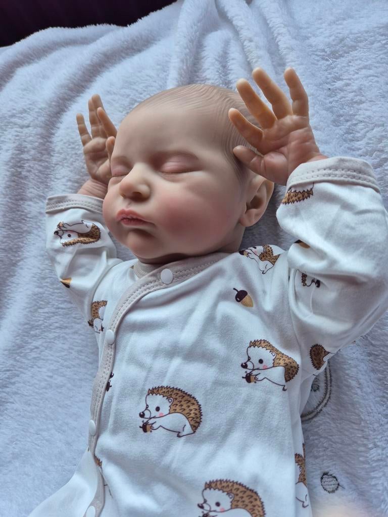 Hele mooie realistische reborn babypop, Verzamelen, Poppen, Ophalen of Verzenden, Nieuw, Pop