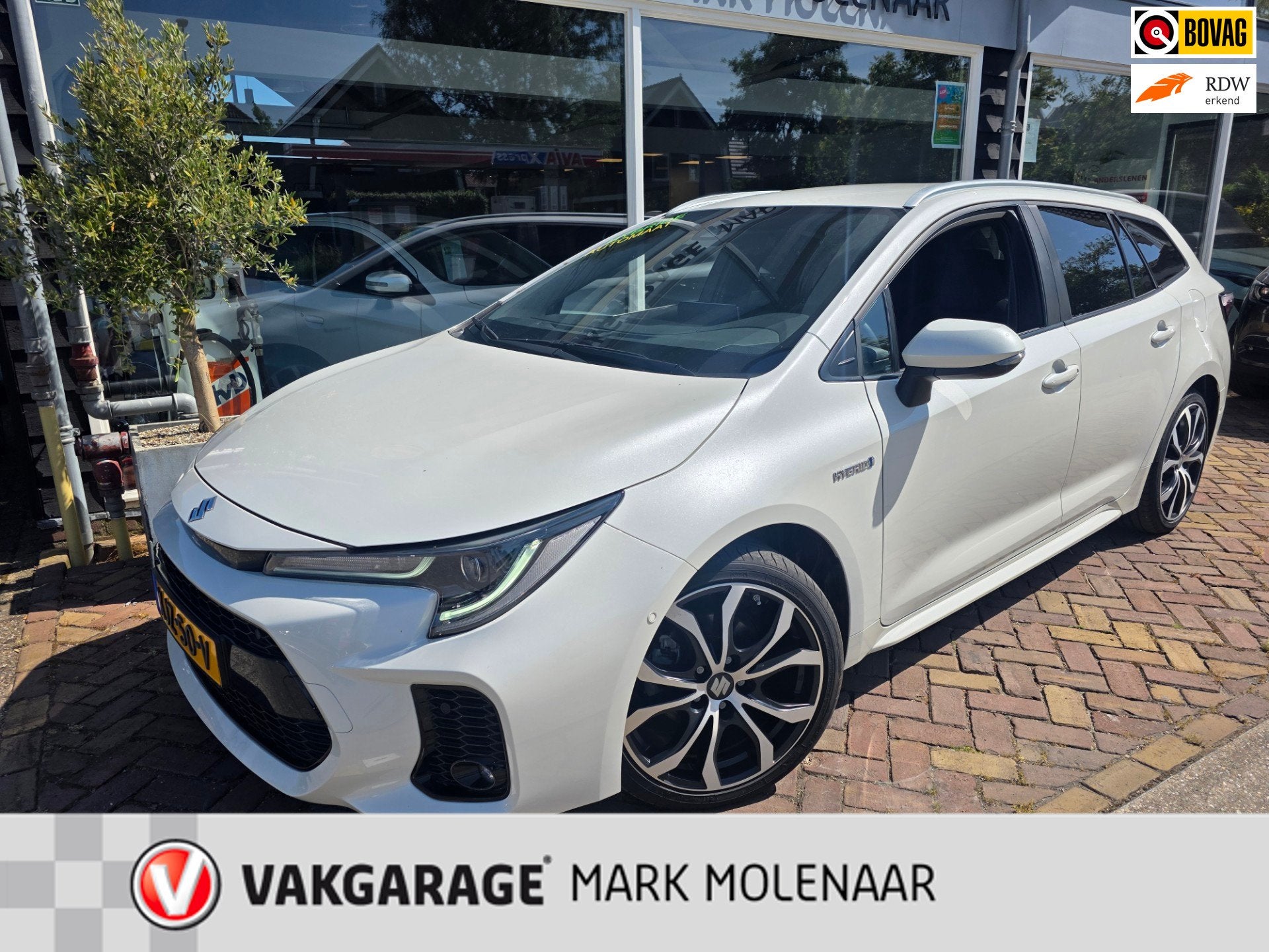 Suzuki Swace 1.8 Hybrid,style/ executive,mooie kleur,trekhaa, Auto's, 450 kg, Gebruikt, 4 cilinders, Wit