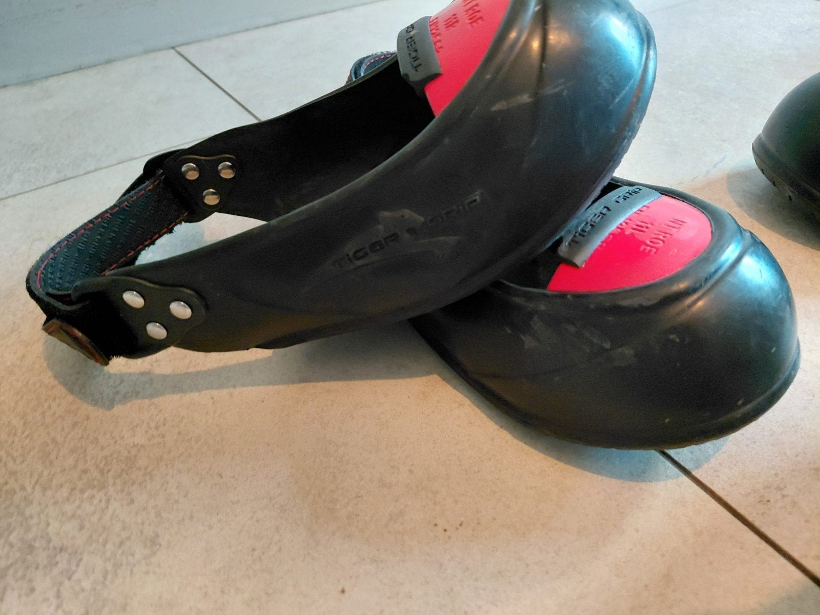 Tigergrip veiligheidsoverschoenen - Nieuw in diverse maten, Doe-het-zelf en Verbouw, Ophalen of Verzenden