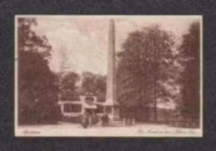 Apeldoorn De Naald en het Kleine Loo Fietsers 1926., Ophalen of Verzenden, 1920 tot 1940, Gelopen, Gelderland