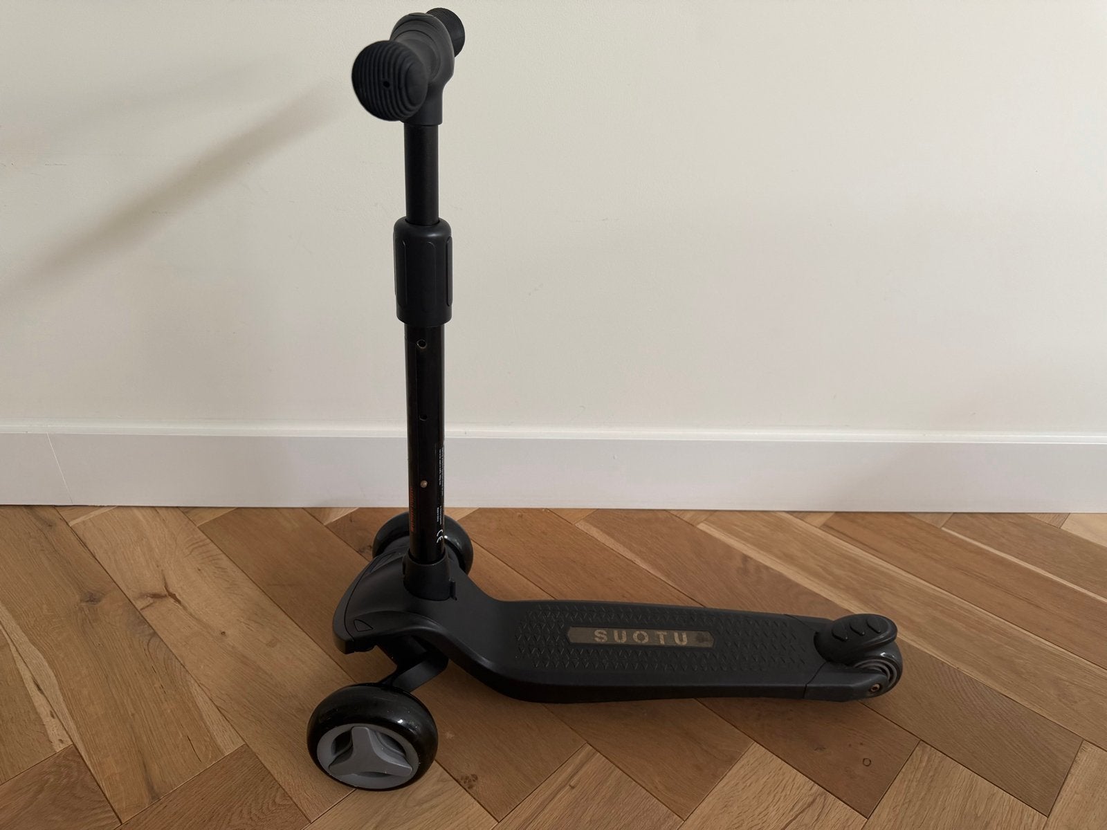 SUOTU Step met LED-wielen en verstelbaar stuur (3-12 jaar), Fietsen en Brommers, Steps, Ophalen, Gebruikt, Gewone step