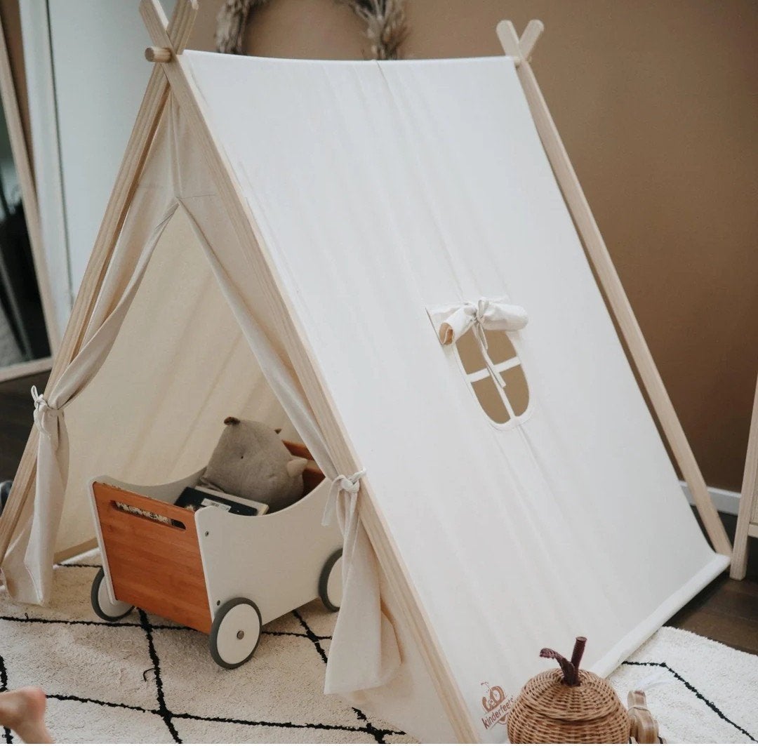 Speel tent van Kinderfeets, Ophalen, Zo goed als nieuw