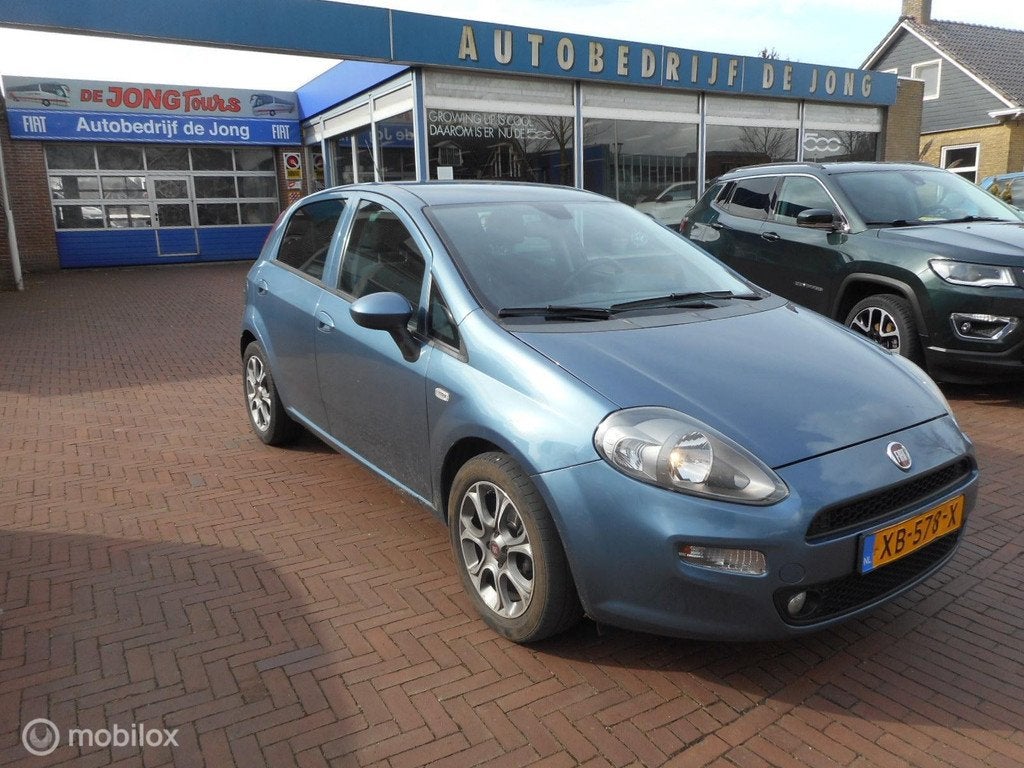 Fiat Punto TwinAir Turbo 100 Sempre, Auto's, Fiat, 101 pk, Gebruikt, 49 €/maand, Origineel Nederlands