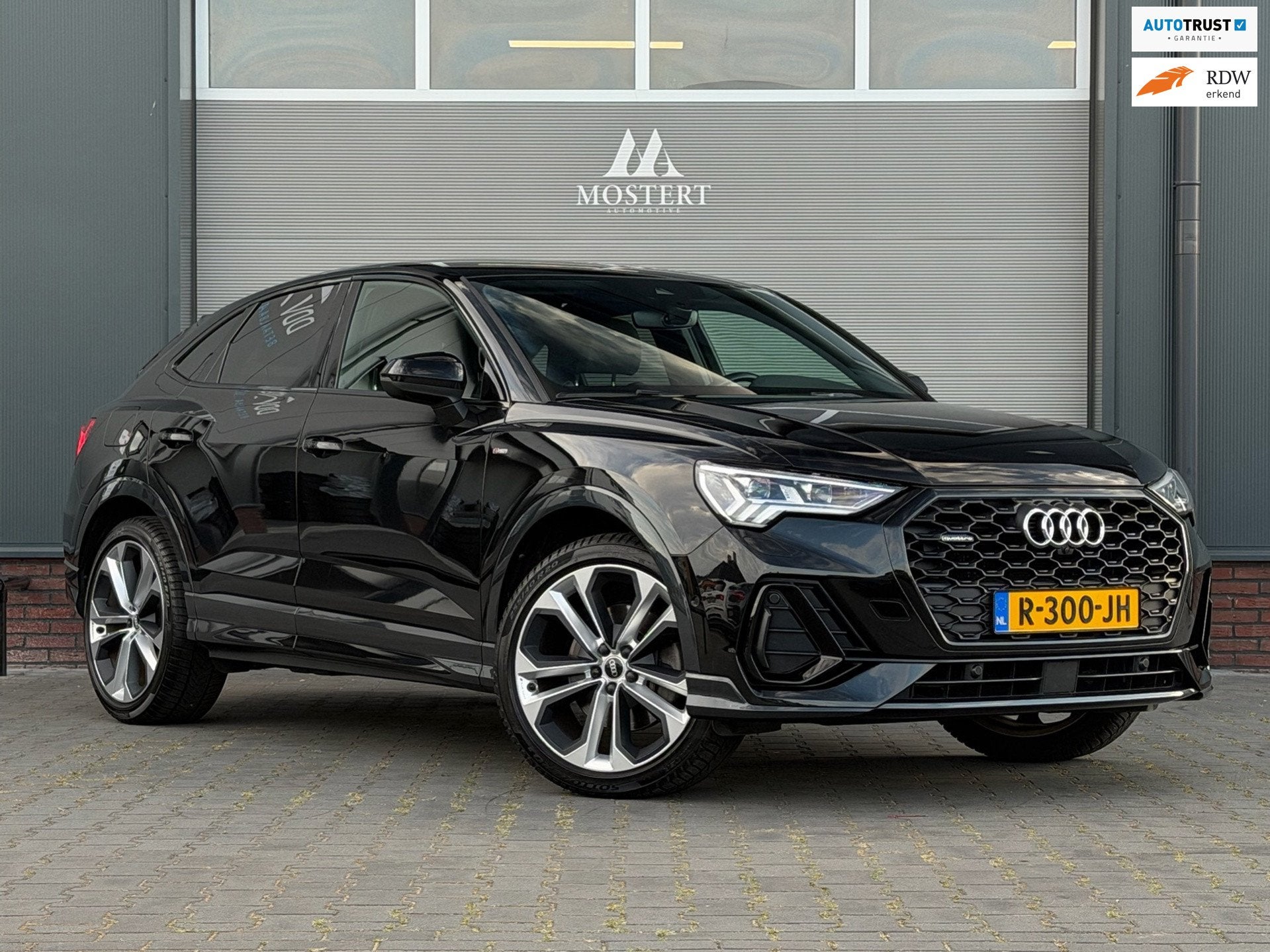 Audi Q3 Sportback 45 TFSI/245pk quattro S Edition|2021|3x S-, Auto's, Automaat, Gebruikt, 1984 cc, Leder en Stof