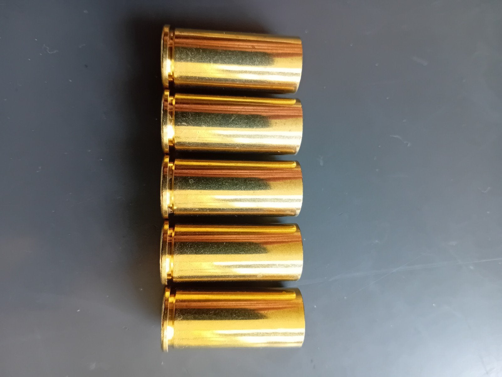 5 lege hulzen  .45 S&W. (11,5 x 27 mmR), Verzamelen, Militaria | Algemeen, Verzenden, Landmacht, Hulzen of Bodemvondsten