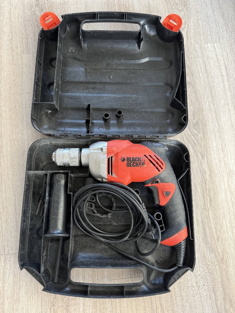 Black&Decker boormachine, Doe-het-zelf en Verbouw, Gereedschap | Boormachines, Variabele snelheid, Ophalen, Boormachine, Gebruikt