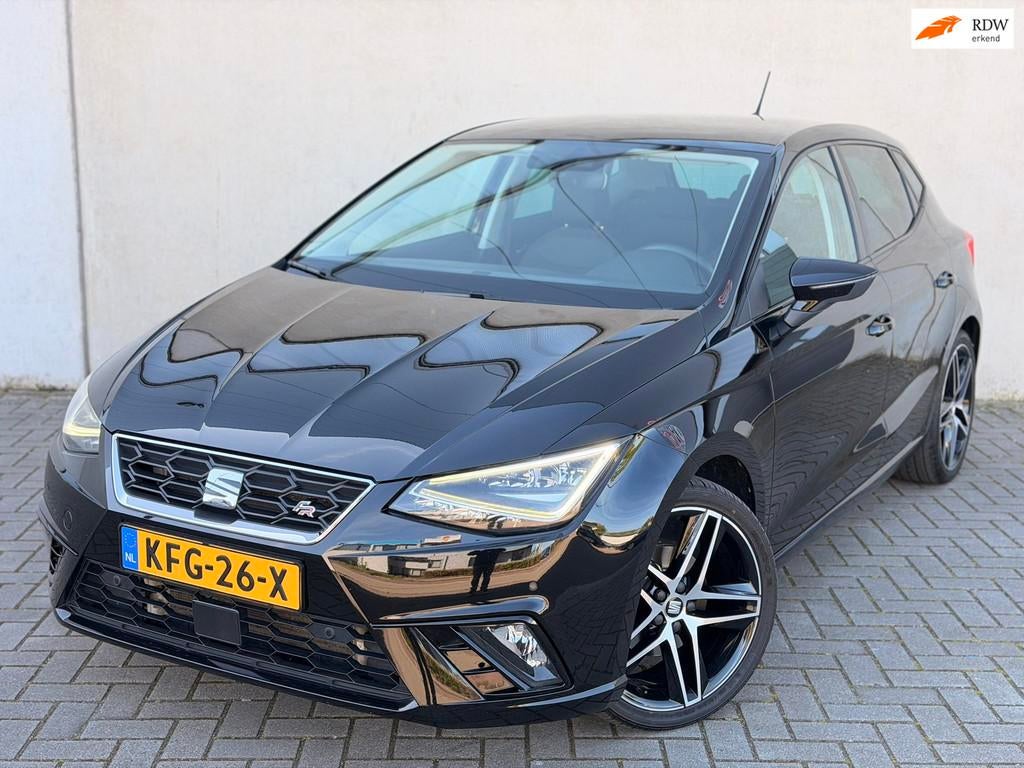 SEAT Ibiza 1.5 TSI EVO FR Camera CarPlay ACC LED 18'' Stoelv, Voorwielaandrijving, Stof, 4 cilinders, 150 pk