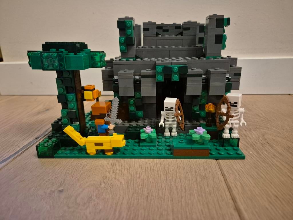 De jungletempel, legoset 21132., Minecraft, Lego, Ophalen of Verzenden, Zo goed als nieuw