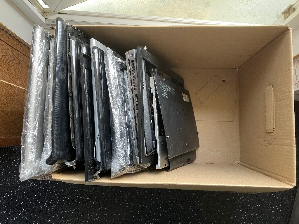 HP onderdelen partij laptop opruiming schermen kappen etc, Computers en Software, Ophalen of Verzenden, Overige typen