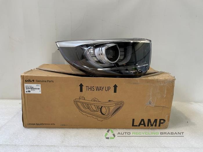 Koplamp rechts van een Kia Picanto, -, -, Ophalen of Verzenden, -
