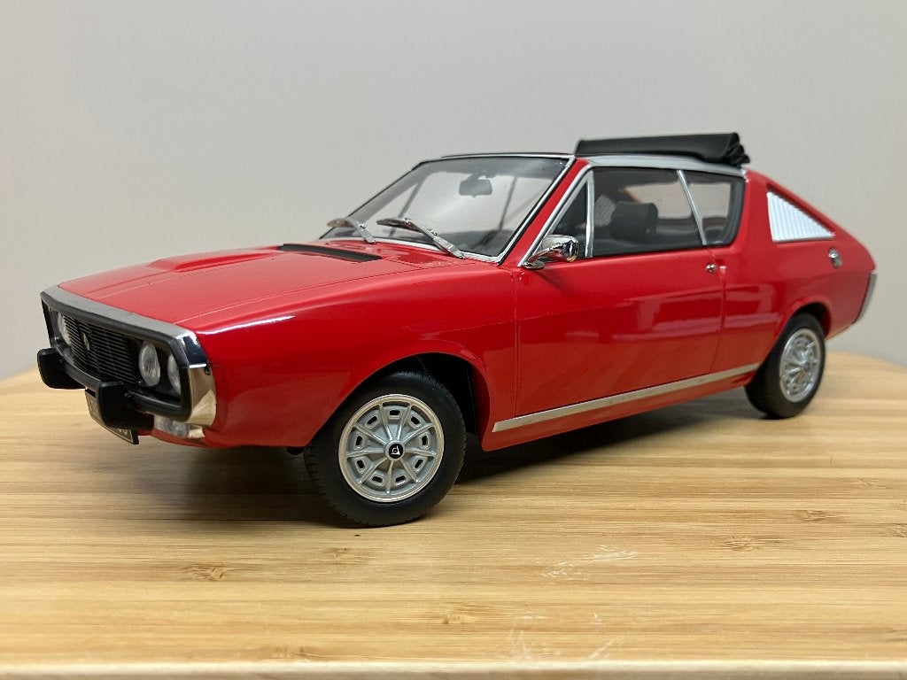 Renault 17 Gordini Decouvrable van 1975  rood  1/18 Norev, Ophalen of Verzenden, Nieuw, Auto, Norev