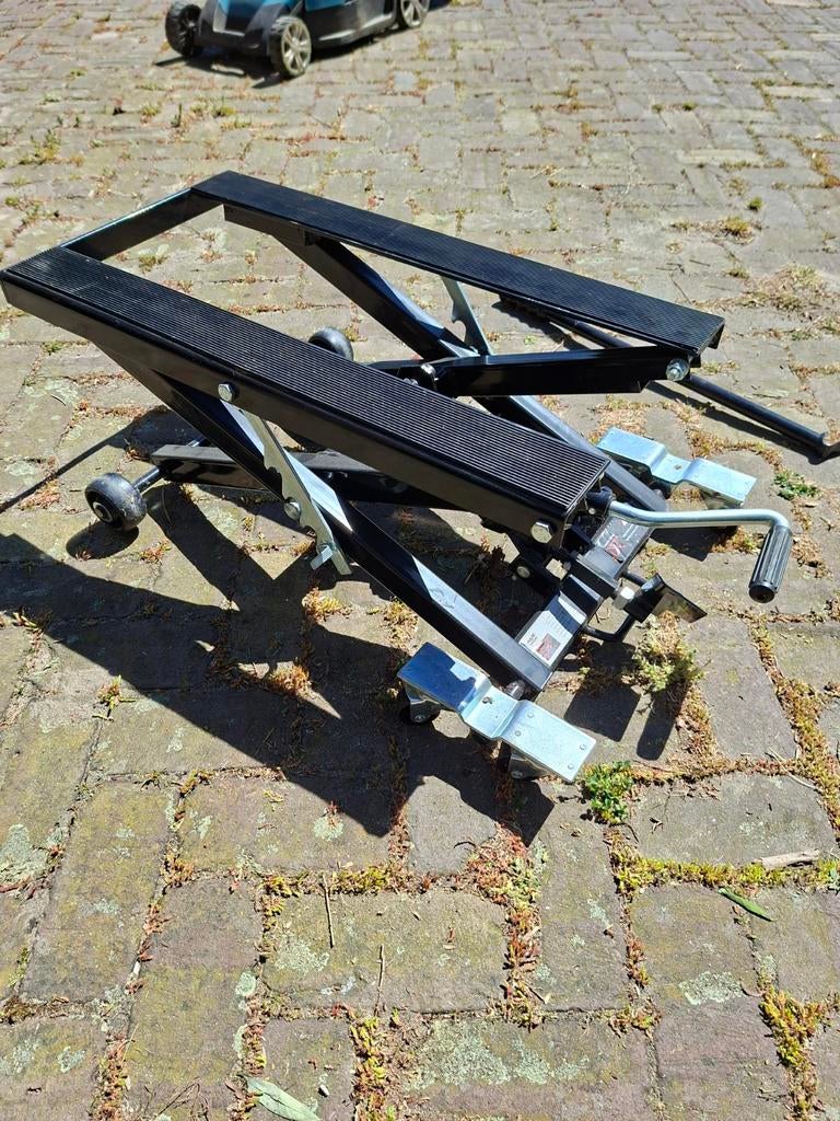 Motorlift, Motoren, Ophalen, Gebruikt