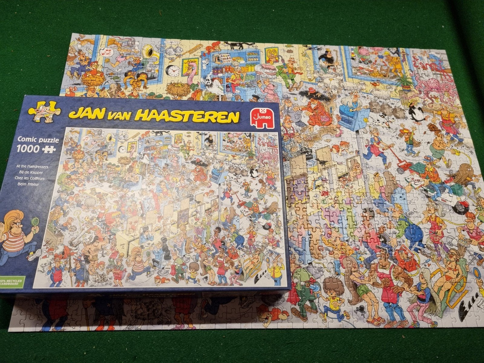 Puzzel van J.v Haasteren 1000st Bij de Kapper, Ophalen, 500 t/m 1500 stukjes, Gebruikt, Legpuzzel