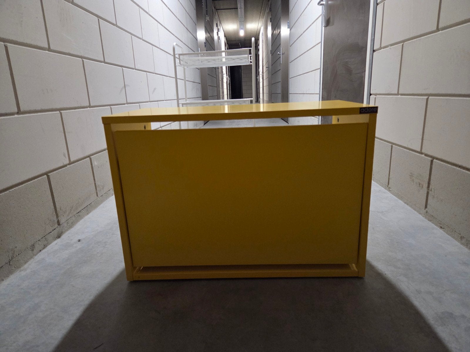 Low shoe cabinet, Ophalen, Zo goed als nieuw