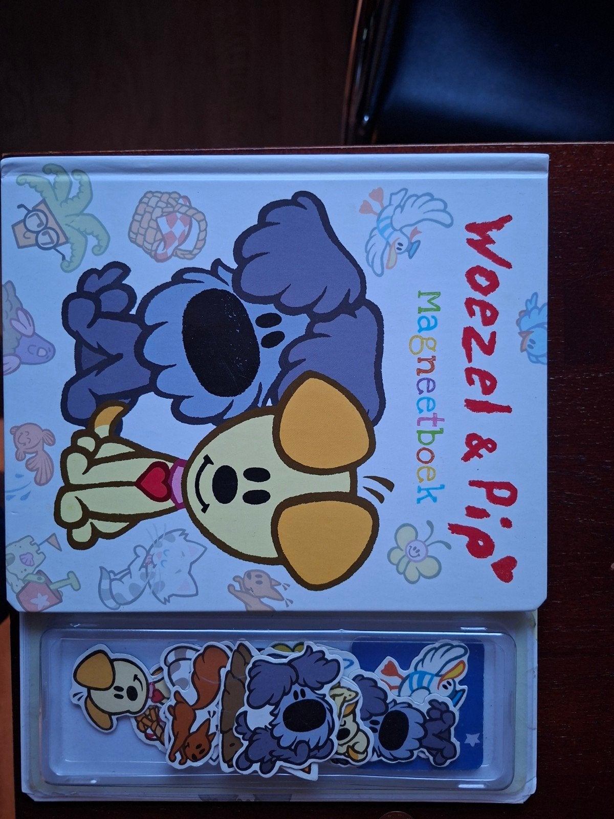 Woezel & Pip Magneetboek met magneten, Ophalen of Verzenden, Zo goed als nieuw, Overige typen