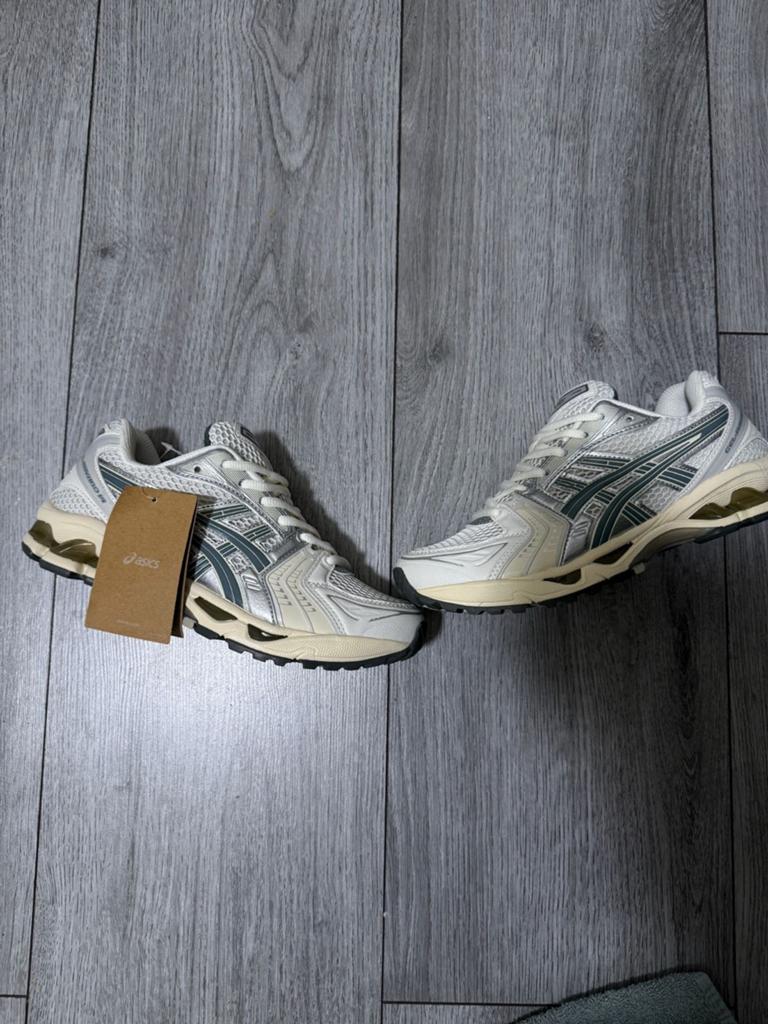 Asics Gel-Kayano 14 dark Brich Pewter, Sport en Fitness, Loopsport en Atletiek, Ophalen of Verzenden, Nieuw, Hardloopschoenen