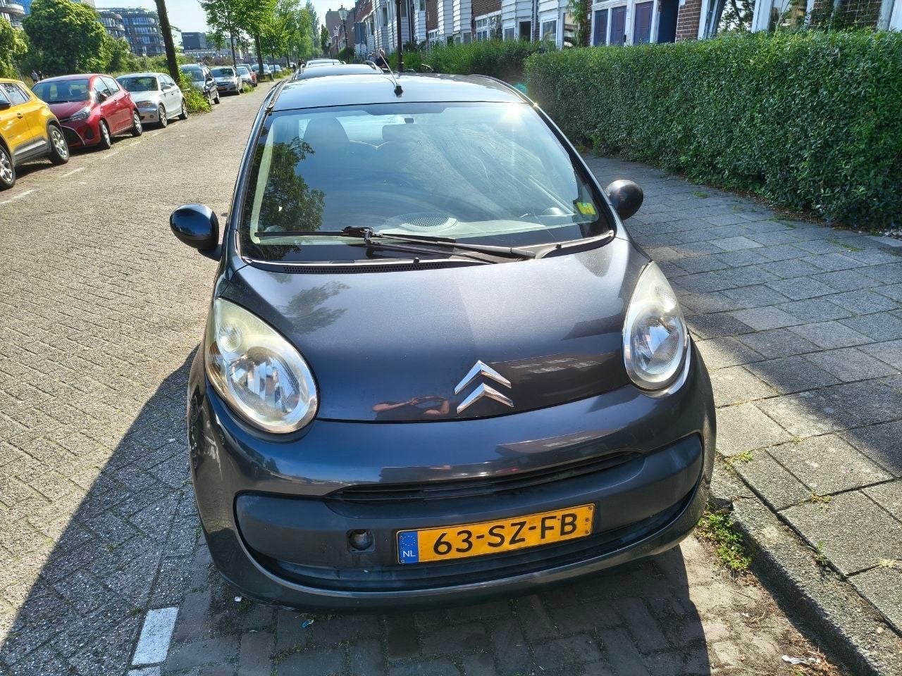 Citroën C1 1.0 5-DRS 2006 Grijs, Auto's, Voorwielaandrijving, 4 stoelen, C1, 68 pk