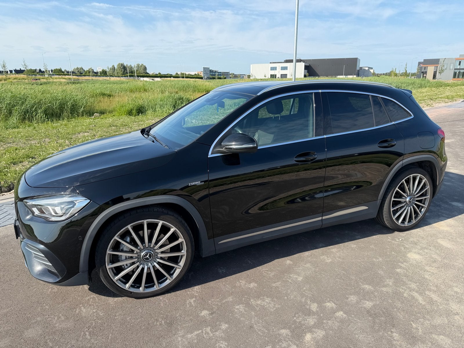 Mercedes-Benz GLA 35 AMG 306pk AMG Speedshift 8G-DCT 4MATIC, Auto's, Automaat, 1800 kg, Zwart, 4 cilinders
