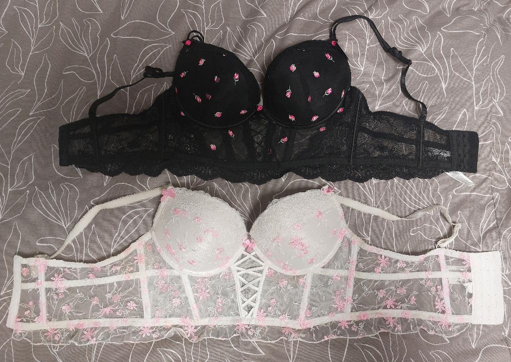 2 mooie BH’s van Censored met rozen maat 85C, Kleding | Dames, Ophalen of Verzenden, BH