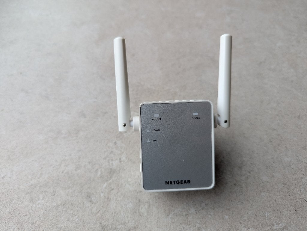 Netgear EX3700 AC750 wifi-versterker / range extender, Computers en Software, Ophalen of Verzenden, Gebruikt, NETGEAR