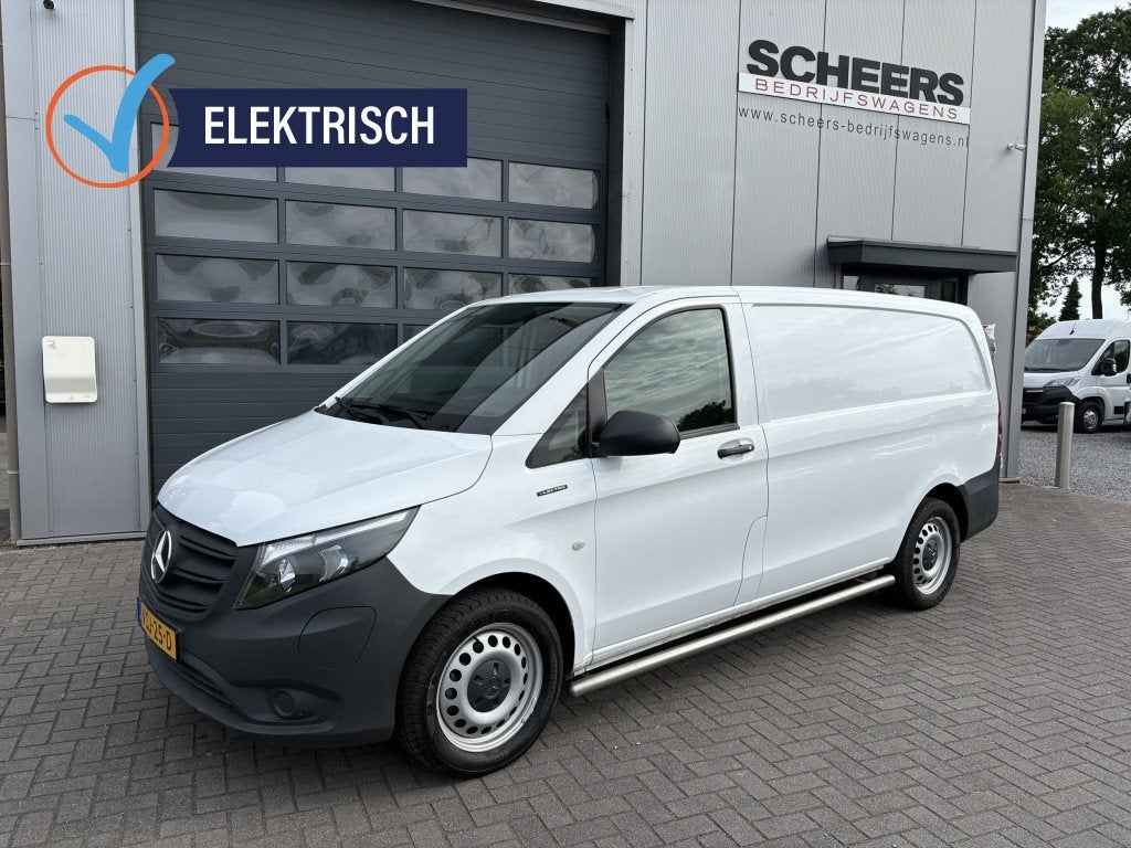 Mercedes-Benz eVito Lang 66kWh | snelladen | camera | cruise, Auto's, Bestelauto's, Bedrijf, Te koop, ABS, Achteruitrijcamera