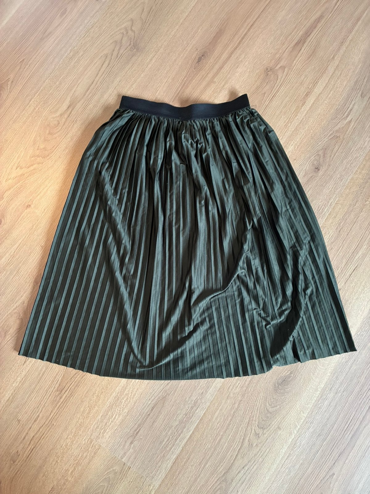 Plisse rok, Ophalen of Verzenden, Zo goed als nieuw, Groen, Onder de knie