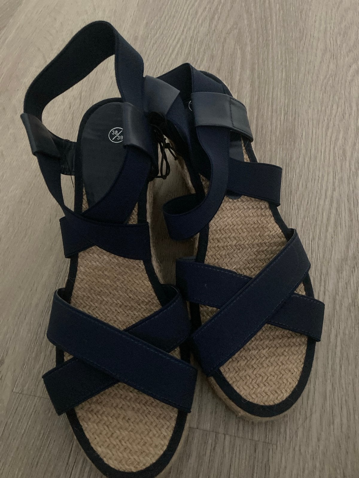 Donkerblauwe espadrille sandalen met sleehak, maat 38/39, Ophalen, Nieuw, Blauw, Sandalen of Muiltjes