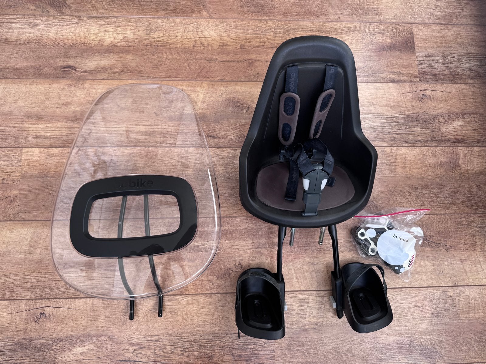 Bobike ONE Mini voorzitje met windscherm - Zwart/Bruin, Ophalen of Verzenden, Zo goed als nieuw, 9 t/m 18 kg, Voorzitje