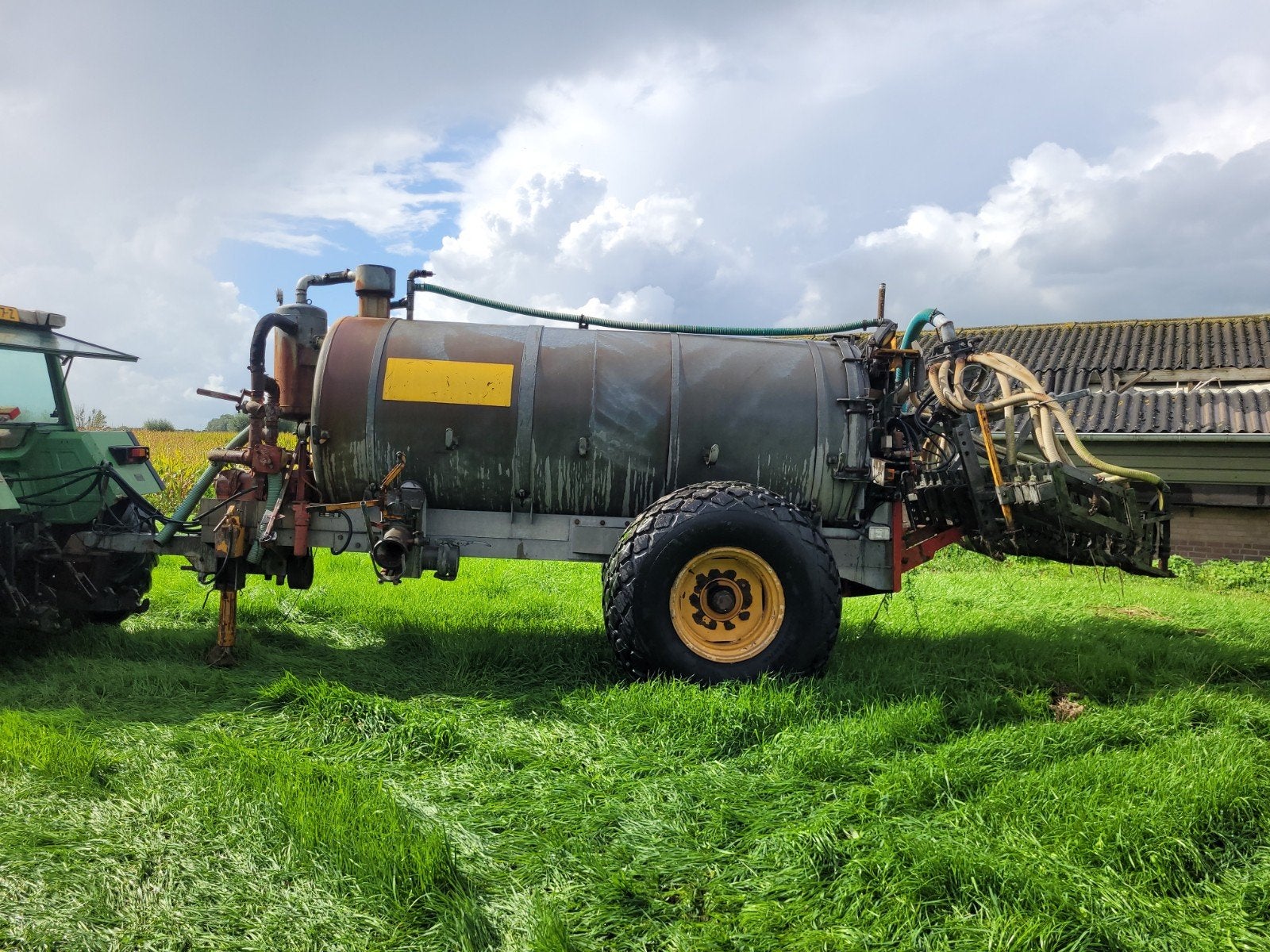 veenhuis mengmest ton 6800 liter, Zakelijke goederen, Ophalen