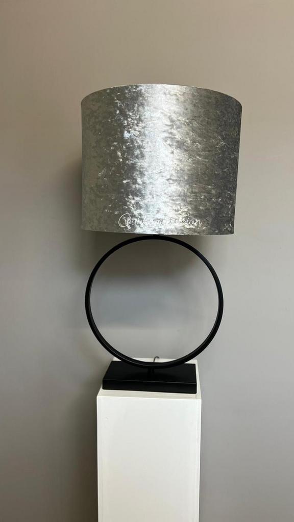 RINGLAMP TAFELLAMP ERIC KUSTER BLACK MET ZILVER VELVET KAP, Ophalen of Verzenden, Zo goed als nieuw