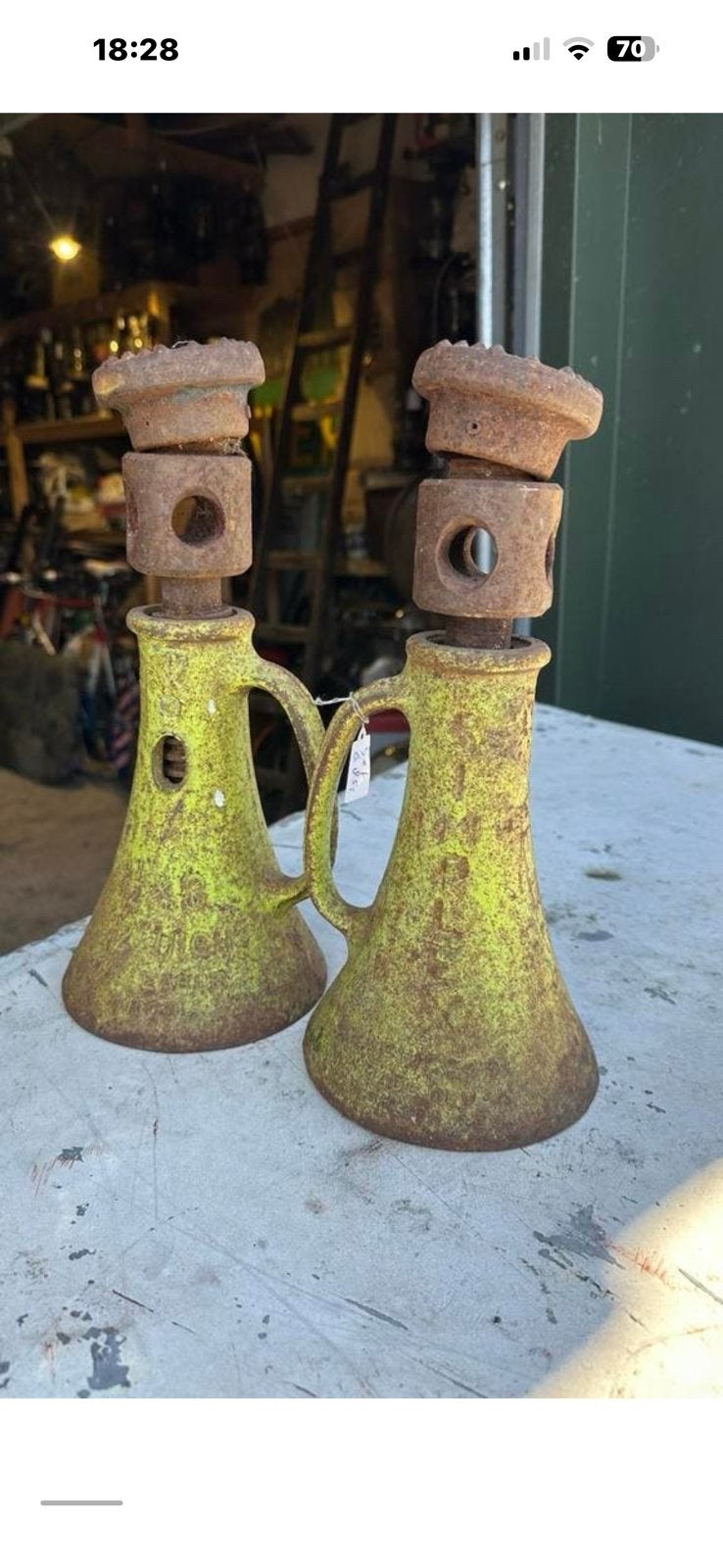 2 antieke Simplex gietijzeren schroefvijzels, Ophalen of Verzenden