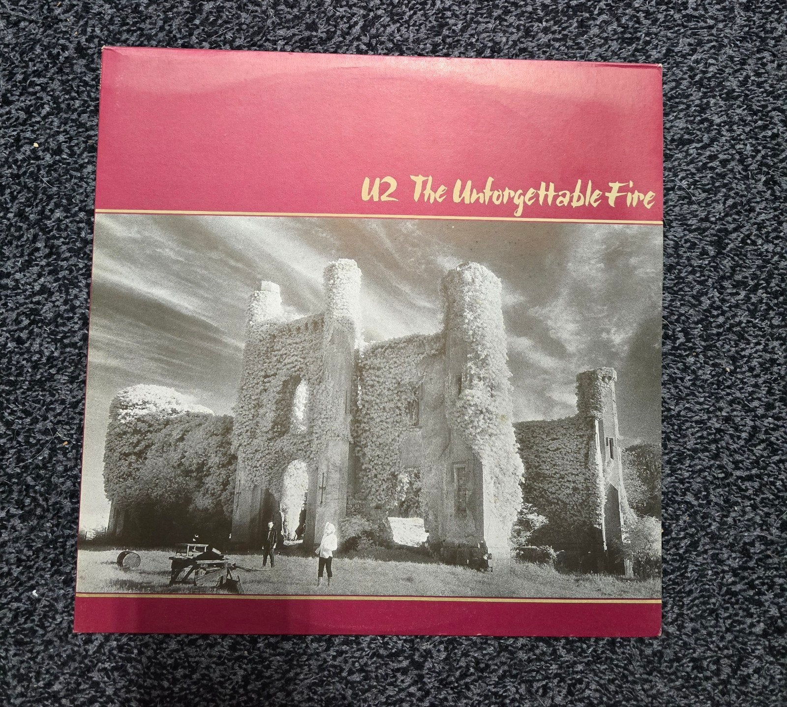 U2 the unforgettable fire lp, Ophalen of Verzenden, Gebruikt, 12 inch, Poprock