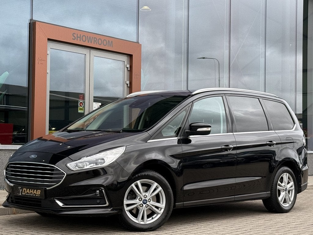 Ford Galaxy 1.5 Titanium 7 Persoons | Stoel/Stuur verwarming, Auto's, Ford, Voorwielaandrijving, Zwart, 4 cilinders, 7 stoelen