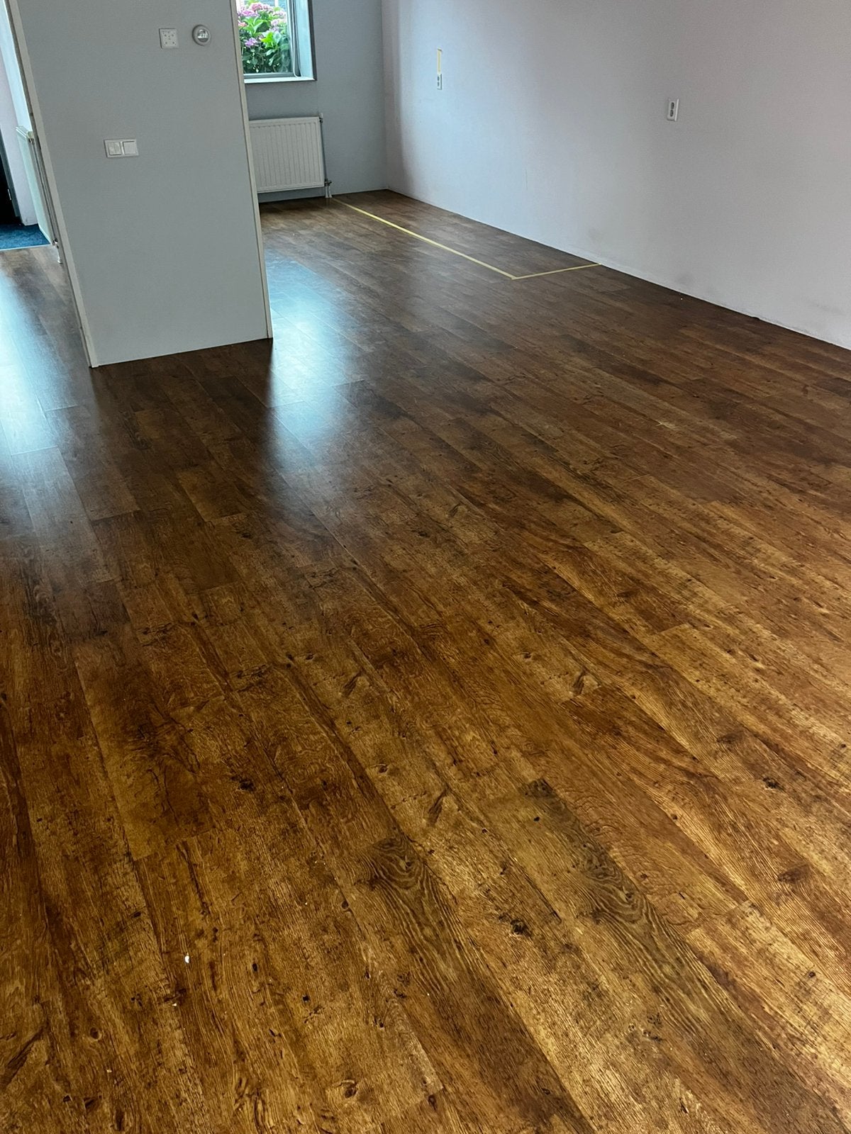 Mooie houte kliklaminaat, Ophalen, 50 tot 150 cm, Zo goed als nieuw, 10 m² of meer