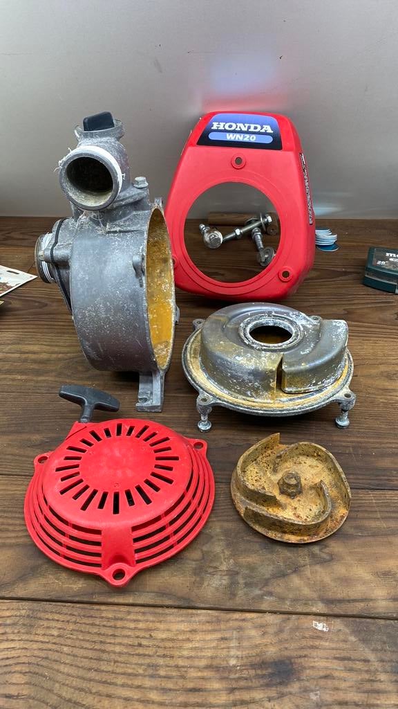 Honda WN20 complete pomphuis., Tuin en Terras, Waterpompen, Ophalen, Gebruikt, Handmatig, Beregeningspomp