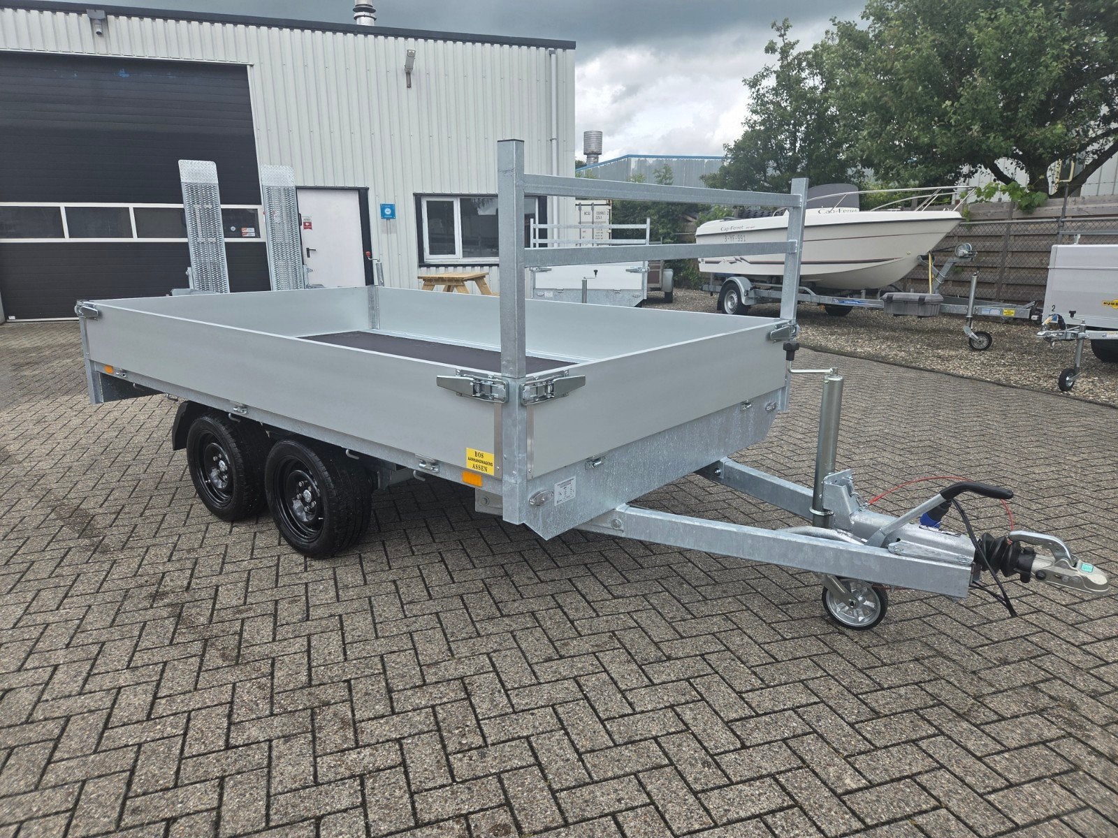 Syma Plateauwagens 750kg/1350kg/2700kg 2.60x1.56 / 3.10x1.85, Ophalen of Verzenden, Nieuw