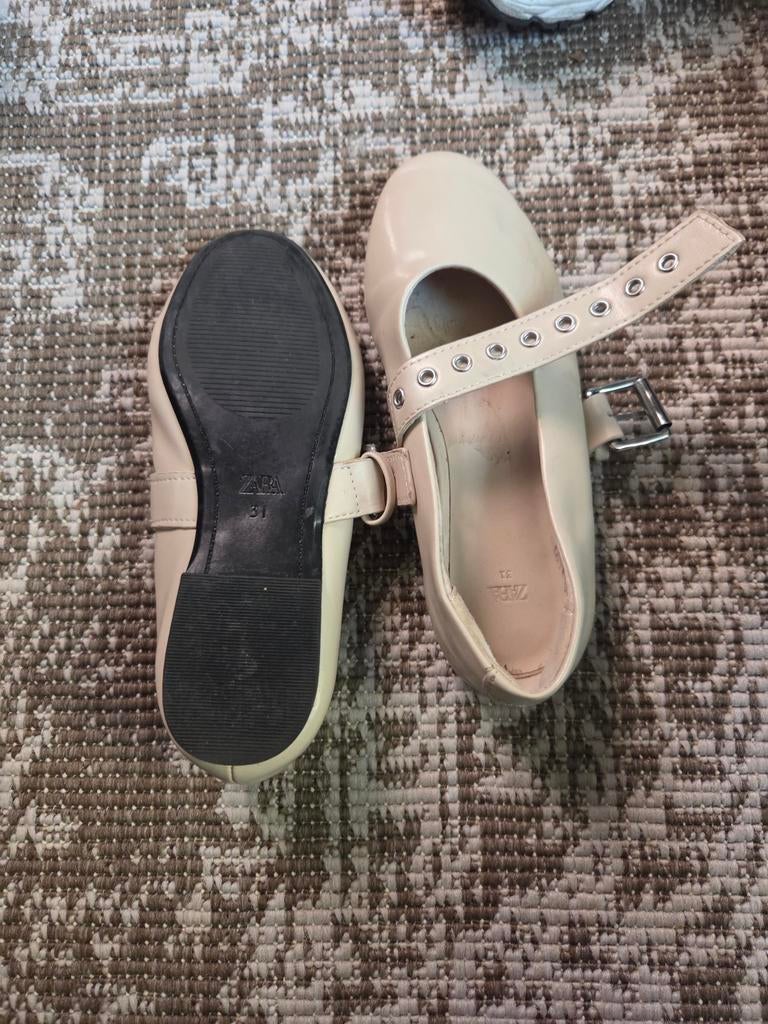 Zara Ballerina's Maat 31 - Crème Kleurige Meisjesschoenen, Ophalen, Gebruikt, Meisje, Schoenen