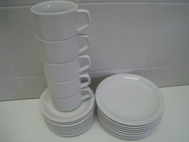 Vintage servies, wit. 23 stuks. Seltmann, Weiden, W Germany, Huis en Inrichting, Keuken | Servies, Ophalen, Gebruikt, Bord(en)