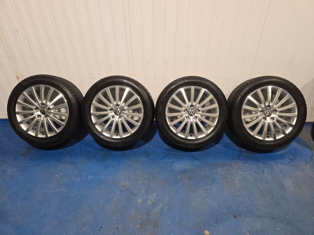 🌞Originele VW Canberra velgen 18 inch nieuwstaat T5 T6 T6GP, 18 inch, Gebruikt, 255 mm, Banden en Velgen