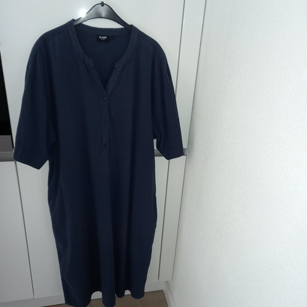 Zizzi blauwe zomerjurk maat M = maat 46/48., Zizzi, Blauw, Maat 46/48 (XL) of groter, Ophalen of Verzenden