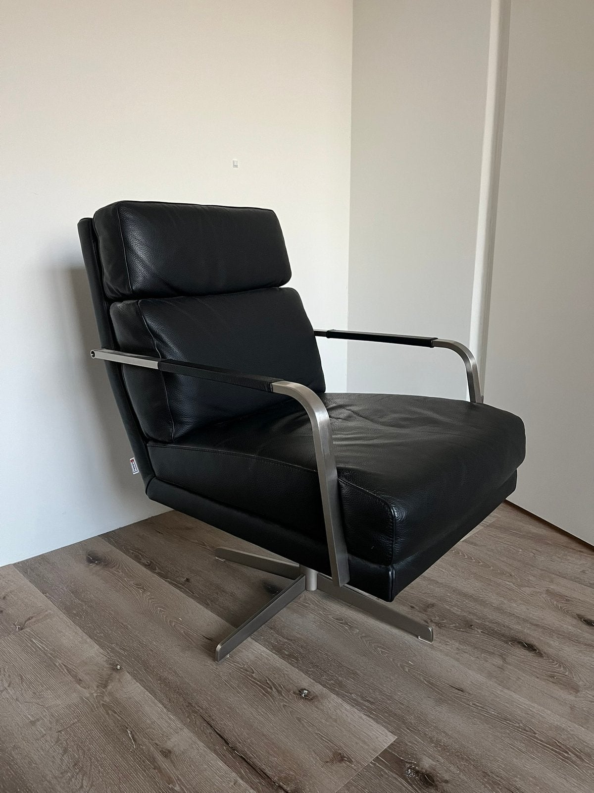 Movani leren fauteuil, Gebruikt, Ophalen of Verzenden, 50 tot 75 cm, Leer